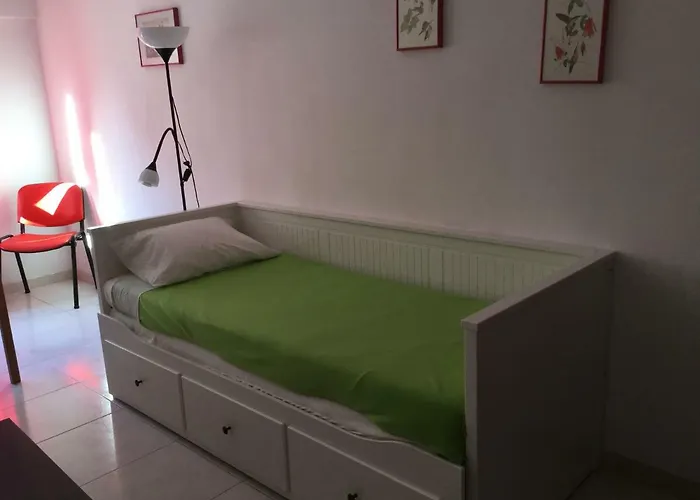 Familiar Lisboa Taguspark Apartman *